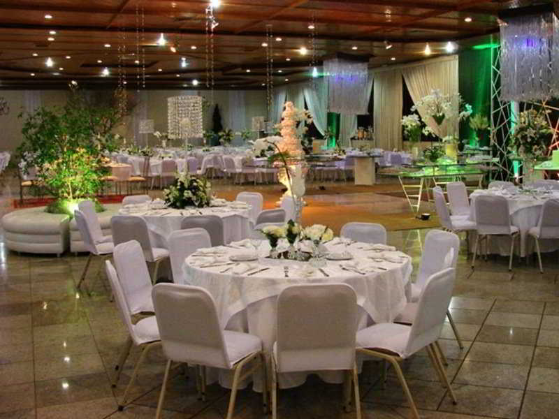Alice Vitoria Hotel By Nobile Restaurant bilde